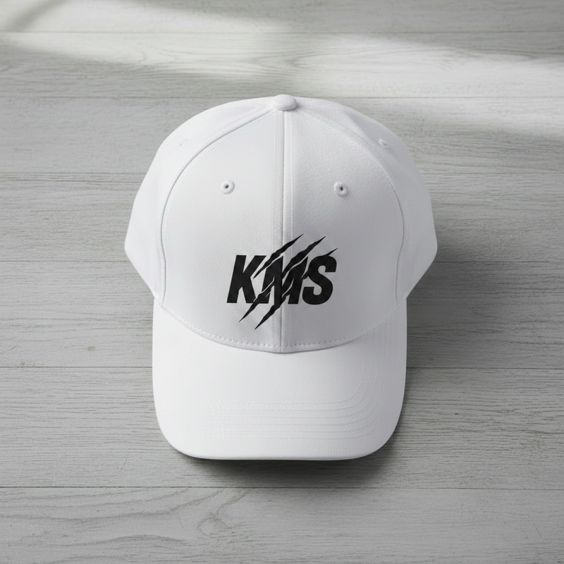 Gorra Blanca Logo Negro KMS