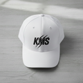 Gorra Blanca Logo Negro KMS
